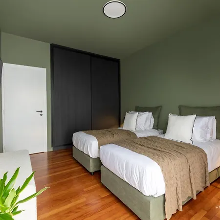 Luxury Flat W/2bath - Private Parking @pasalimani El Pireo