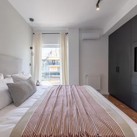 Luxury Flat W/2bath - Private Parking @pasalimani
